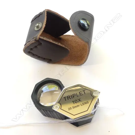 TRIPLET 10X JEWELLER'S MAGNIFYING GLASS 20.5mm LENS, w LEATHER POUCH 