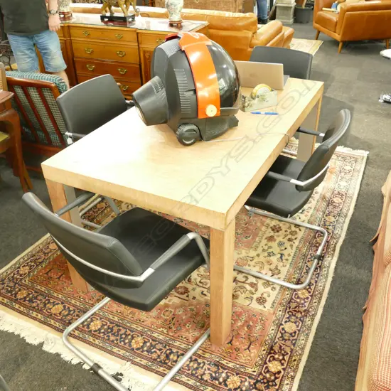 TABLE (845 X 1600) AND 4 CHAIRS - 'SITLAND'