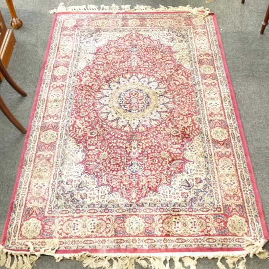 RED /BEIGE PERSIAN STYLE RUG L 1900 MM