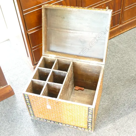 OLD PAINTED WINE BOX