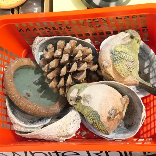 LEN CASTLE DRILLED BOWL Dia.140mm PAUA SHELLS ETC