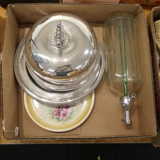 LOT ASST INCL GREY & MENZIES SODA SYPHON EP CHEESE TRAY / RAYMOND CHING PRINT ETC