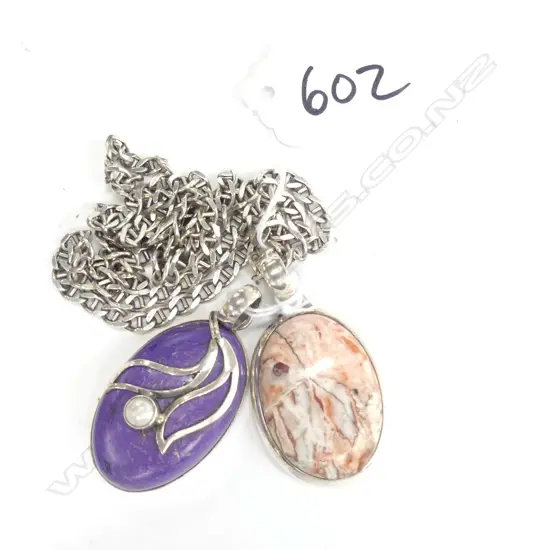 SILVER CHAIN + 2 PENDANTS