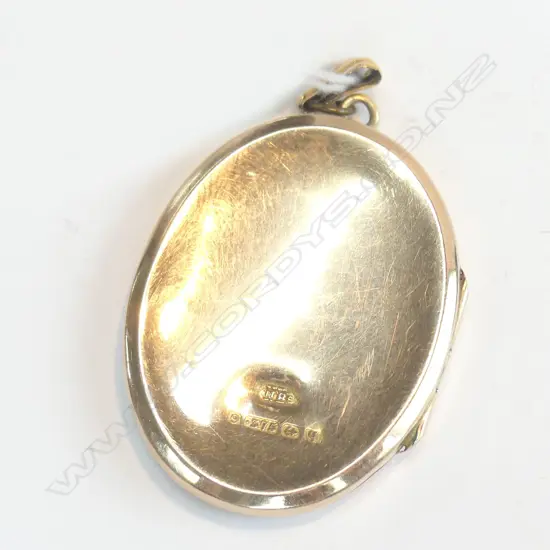 1915 9CT ROSE GOLD LOCKET 4.2GMS