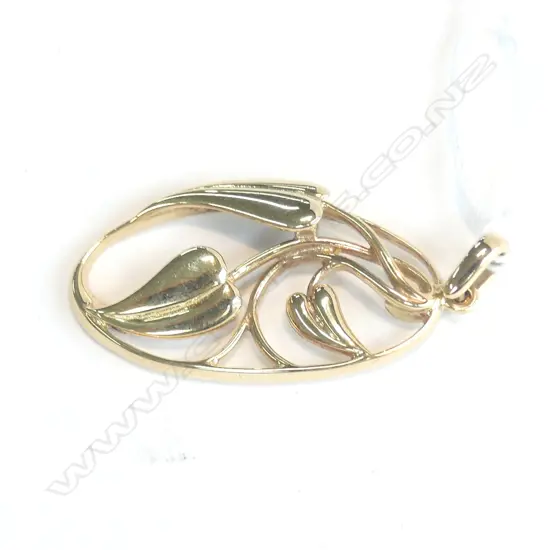 OLA M GORIE GOLD PENDANT 9CT MCINTOSH INSPIRED