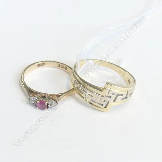 9CT RUBY /DIAMOND RING /14CT  2 TONED BAND