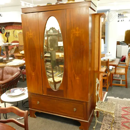 EDW SHERATON REVIVAL WARDROBE