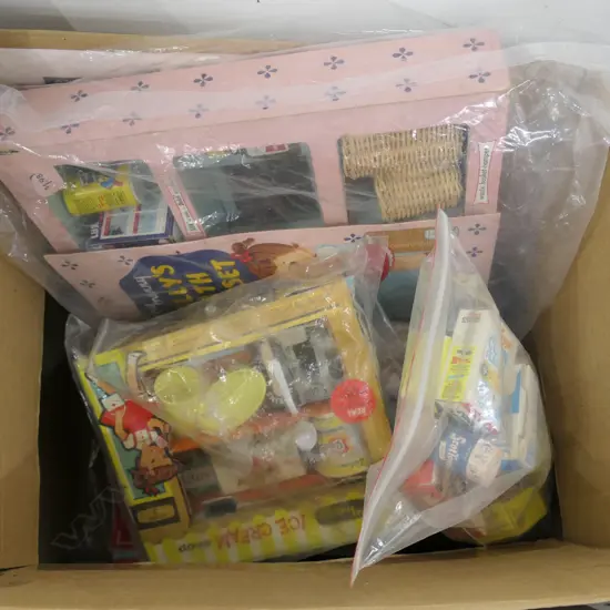 BOX ORIGINAL 1960'S COLLECTABLE TOYS IN ORIGINAL BOX. NEVER OPEN