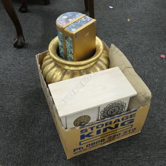 BOX LOT ASST. DECOR ITEMS; GILT VASE ETC