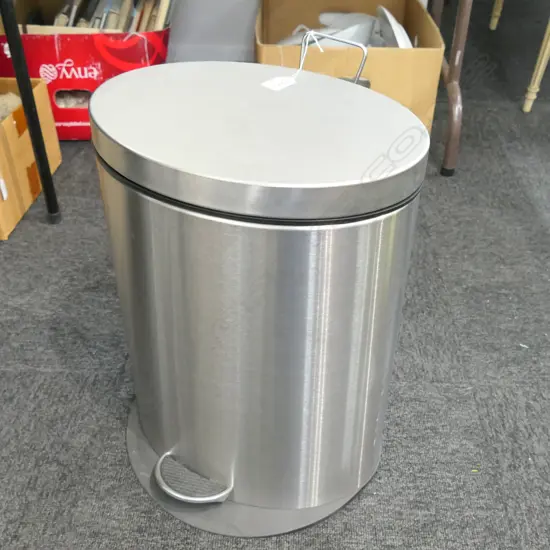 S/S OVAL BIN BRAND NEW