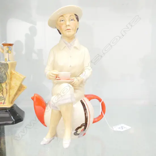 STAFFORDSHIRE FIGURE 'SUSIE COOPER'