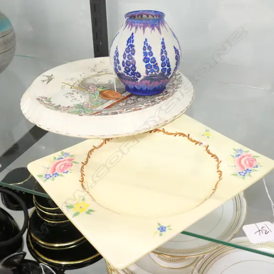 CARLTONWARE VASE.BIARRITZ PLATE + VICT. STAND