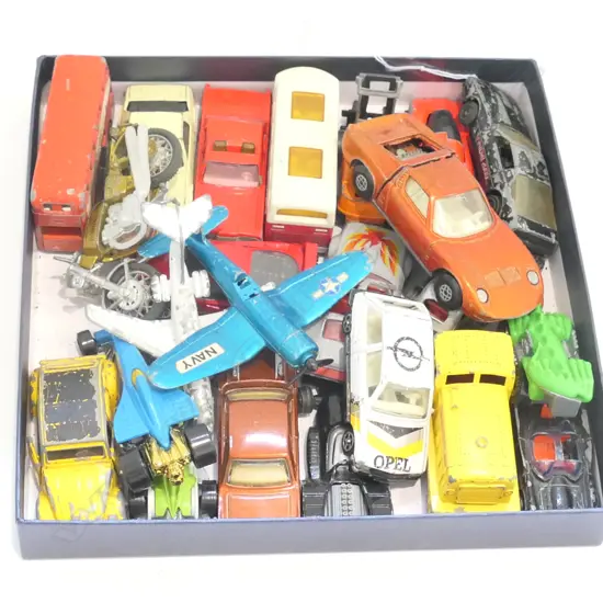LOT ASST DIE CAST TOYS