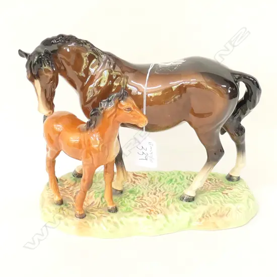 BESWICK HORSE AND FOAL a/f  H200 MM
