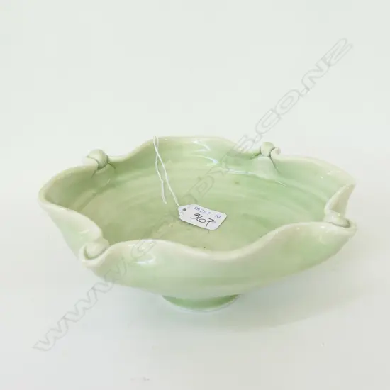 MIREK SMISEK REFORMED 4-SIDED BOWL