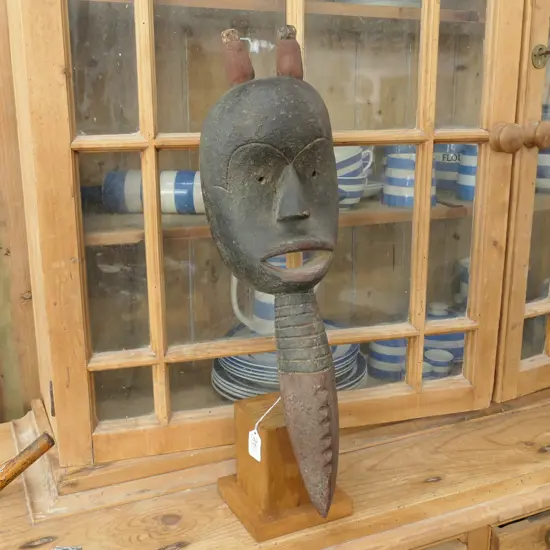 VINTAGE MASK DAN / LIBERIA
