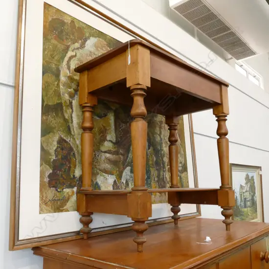 KAURI COLONIAL SIDE TABLE + PINE SLAB W 730 MM