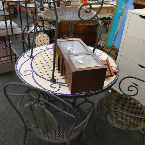 TILE TOPPED OUTDOOR TABLE + 4 CHAIRS D 900 MM