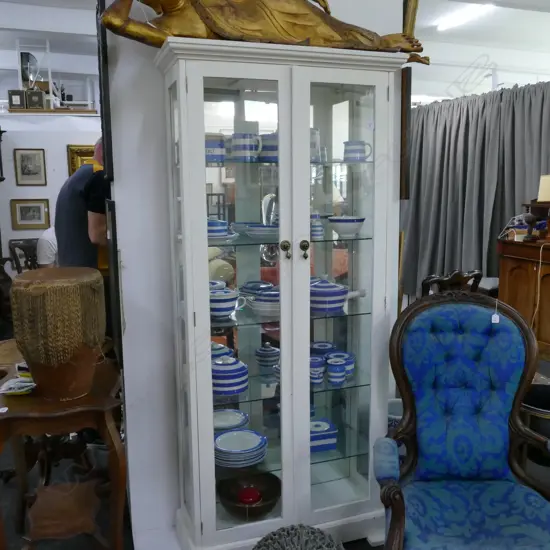 WHITE PAINTED, TALL DISPLAY CABINET, MIRROR BACK, 2 DOOR, H.1900MM 