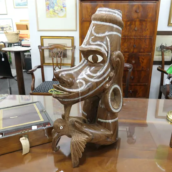 MASSIVE SOLOMON ISLAND CANOE FIGUREHEAD/PROW - NGUZUNGUZU, ROSEWOD INLAID WITH PEARL SHELL