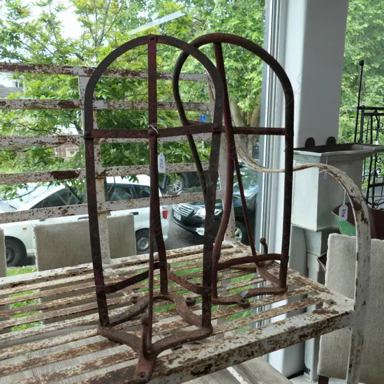 PAIR WALL MOUNTED SADDLE STANDS