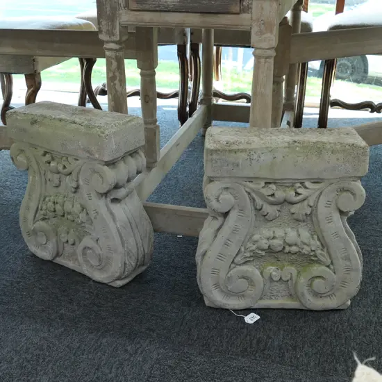 2 CONCRETE BENCH SUPPORTS / GARDEN ORNAMENTS