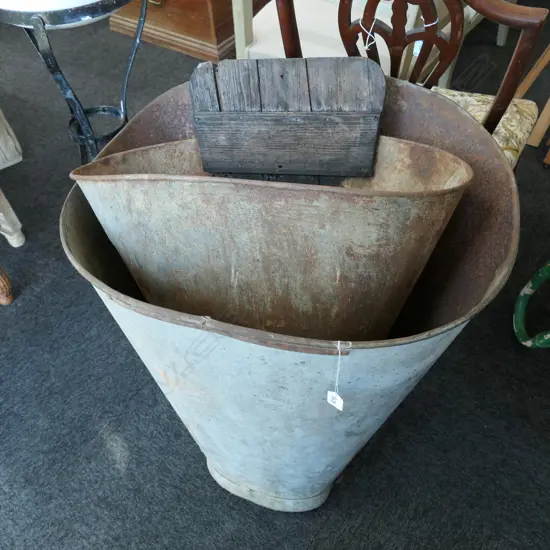 2 VINTAGE TIN FRUIT PICKERS BASKETS - LARGEST W. 690MM