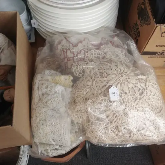 BAG OF ASSORTED H/CRAFTED CROCHET CLOTHS/DOILIES