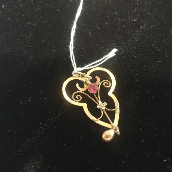 ANTIQUE 9CT GOLD PENDANT
