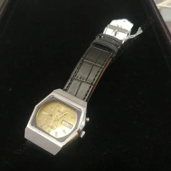 RICOH WRISTWATCH