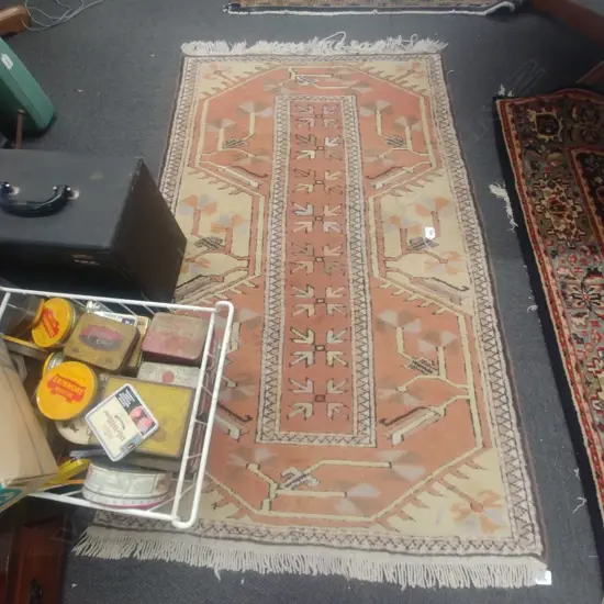 SMALL HANDKNOTTED RUG 