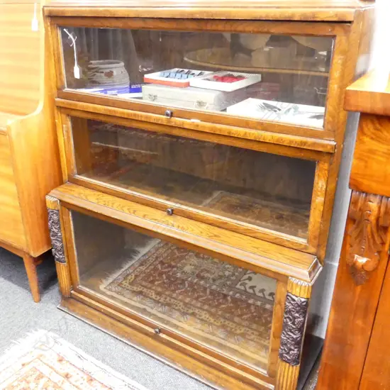 GLOBE WERNICKE TYPE BOOKCASE