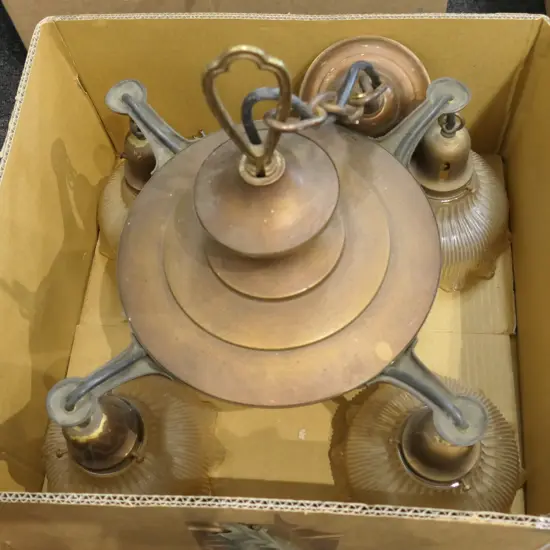 BOX LOT VINTAGE 4 ARM PENDANT