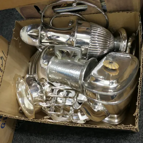 BOX OF ASSORTED SILVER PLATED ITEMS