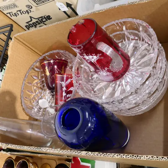 LOT ASST CRYSTAL BOWLS /VICT GLASS/ETC