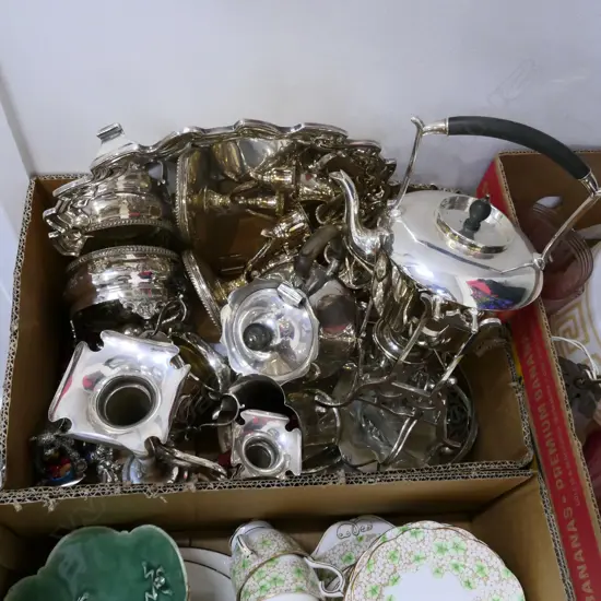 LOT EP WARE/SPIRIT KETTLE/TEA WARE/TRAYS ETC