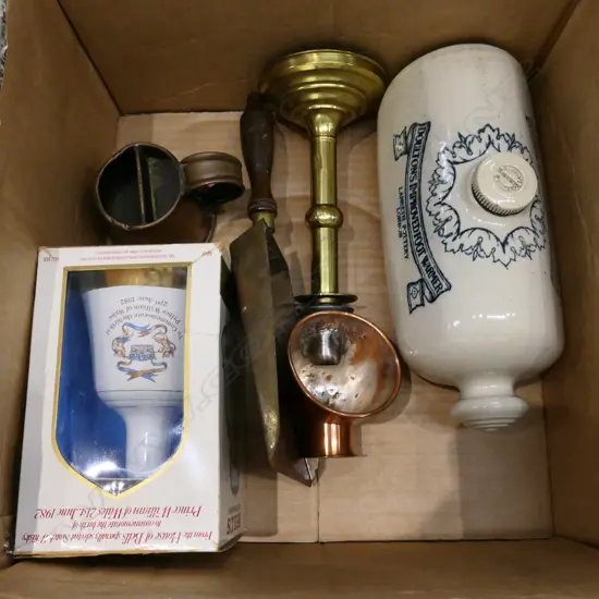 BOX LOT VICTORIAN FOOTWARMER, WHISKEY BELL, BRASS / BRONZE ITEMS ETC