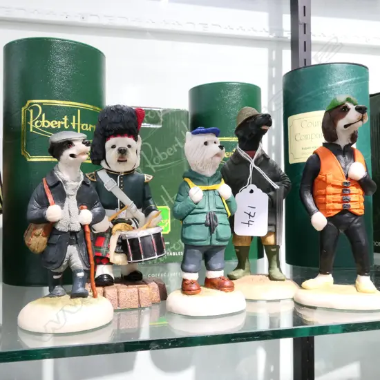 5 ROBERT HARROP RESIN DOGS - 4 BOXED