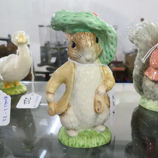 ROYAL ALBERT BEATRIX POTTER FIGURE 'BENJAMIN BUNNY'