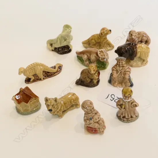 12 ASST WADE FIGURINES