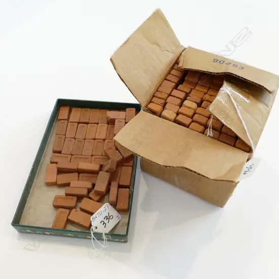 COLLECTION LUKE ADAMS MINI CHILDS BRICKS 2 BOXES
