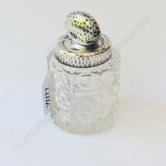 SMALL STG SILVER TOPPED CRYSTAL CANISTER
