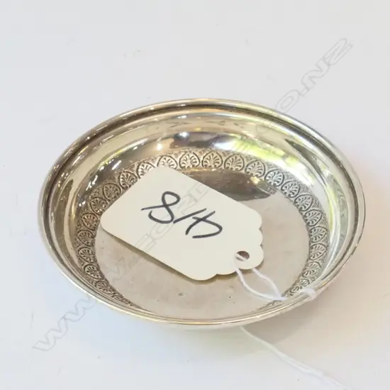 Round pin dish  MA 900 persian? 14 grams