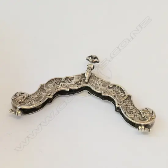 Large heavy purse frame functional 106 grams import marks for 1904 london 