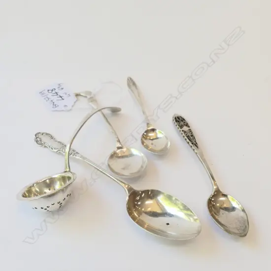4 PCES ASST. STG SILVER CUTLERY + TEA STRAINER 69 GRAMS