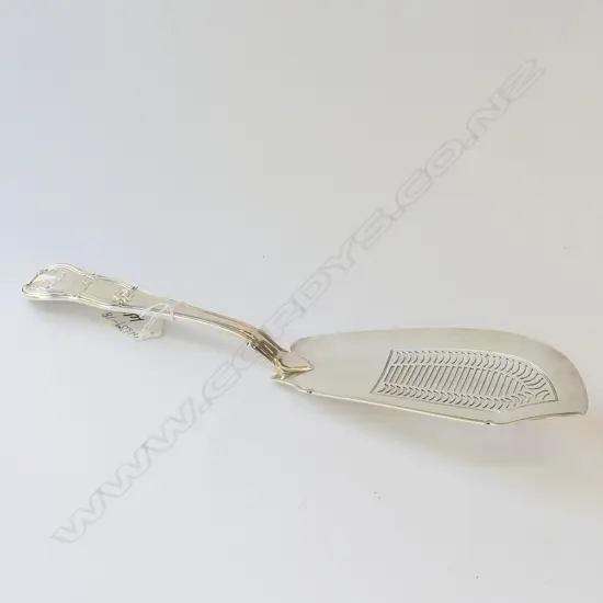 Fish Slice WFWF London 189 grams William Eley I, William Fearn 1820 London 1808 hallmark London 