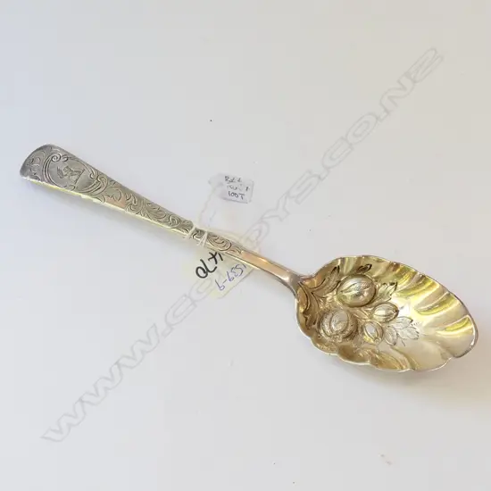 Berry spoon Sterling Silver Robert Rutland 1833 London