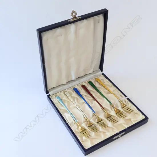 Sterling Silver Forks Ela Denmark x 6 in box marked 925S