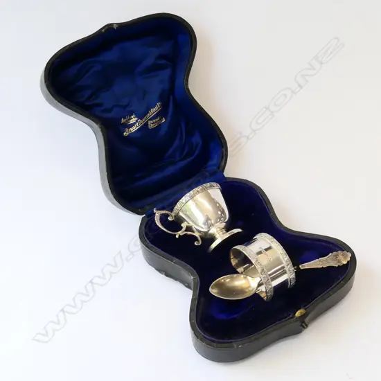 CASED STG SILVER EGG CUP AND NAPKIN RING +EP  TEASPOON B 1913
