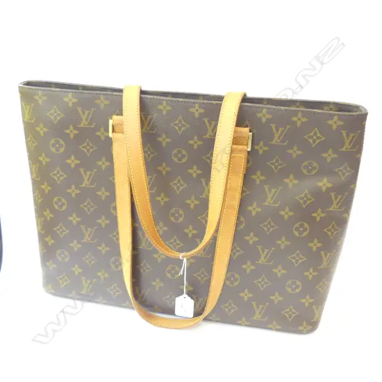 LOUIS VUITTON HAND BAG MONOGRAMMED
